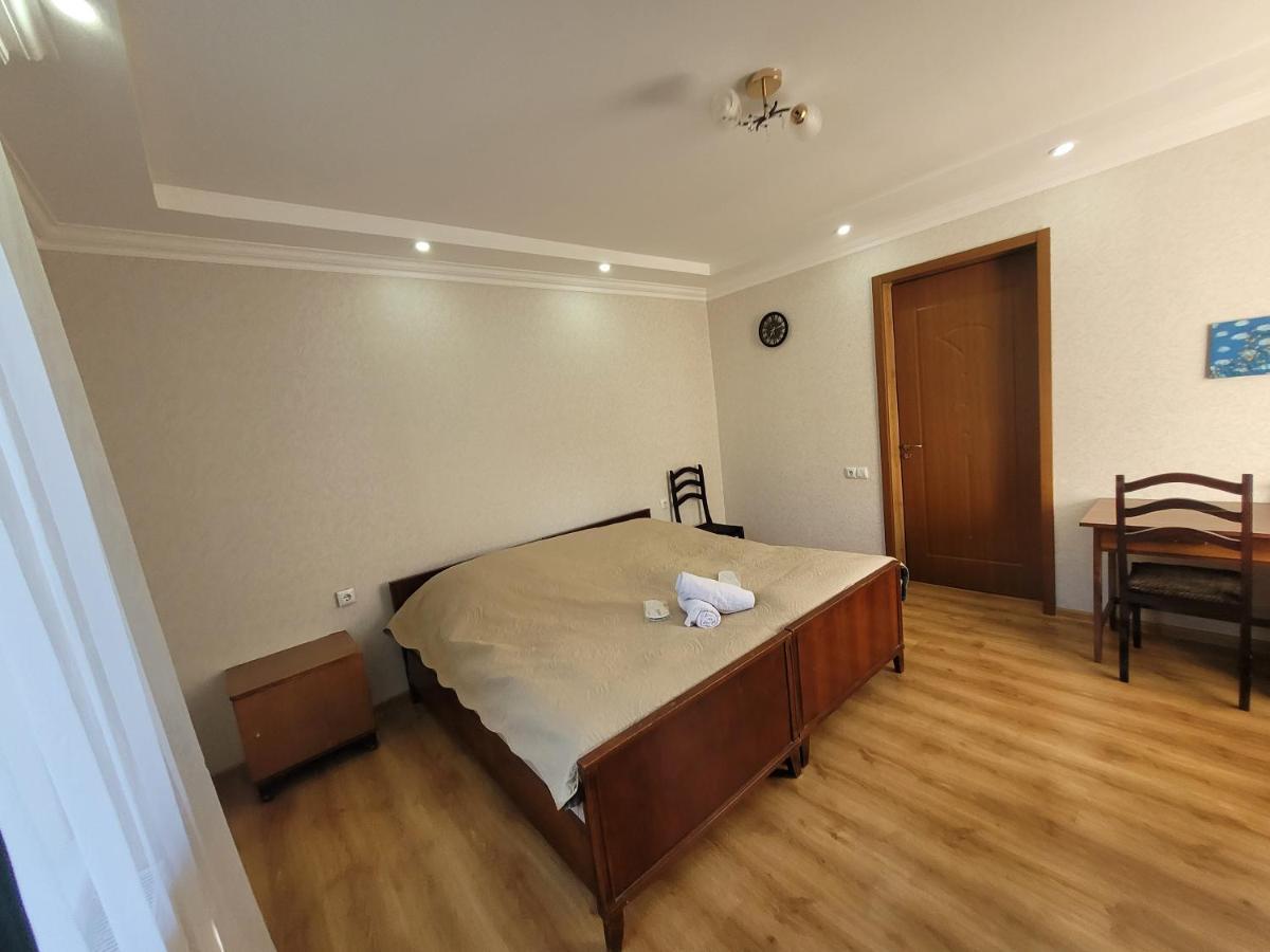 Family Hotel Mountain Panorama Borjomi Exterior photo